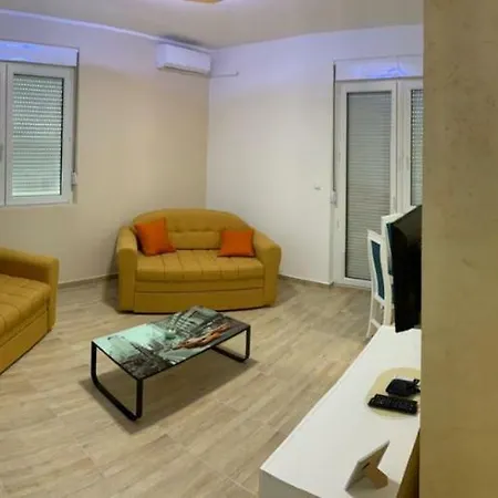 Airport View Apartment Belgrade Exterior photo